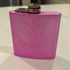 Flask by Oggi